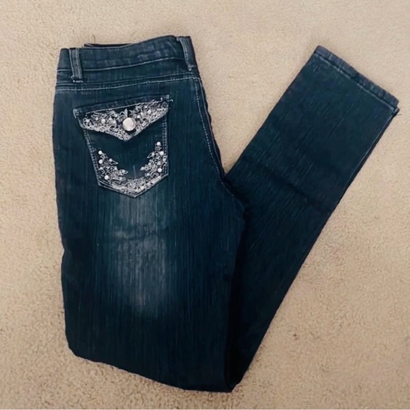 Denim - no Fuze Embellished Dark Wash Women’s Jeans